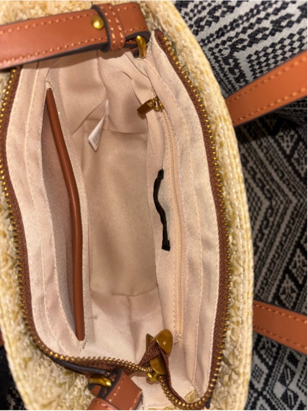 NEW House of Harlow Perfect Vacation Straw Leather Bucket Crossbody Handle Bag - Picture 3 of 7